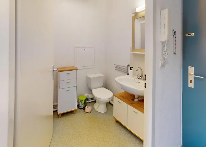 Bastion - Center With Elevator Apartment